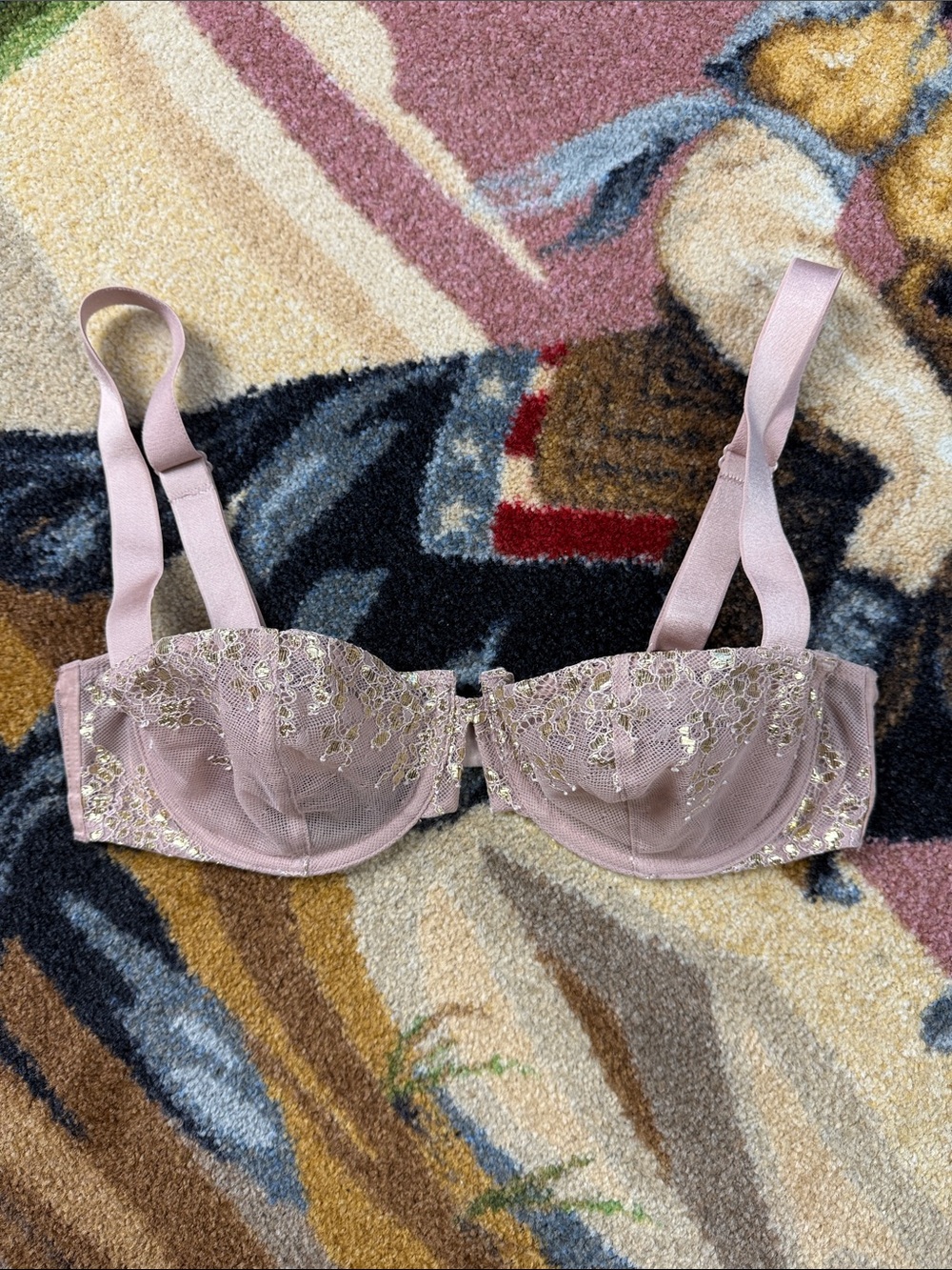 VICTORIA's SECRET MESH BRA